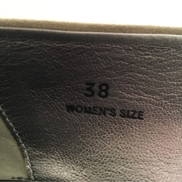 Tod’s Dew Two-Tone Ballet Flat, Size 8 - Picture 10 of 10